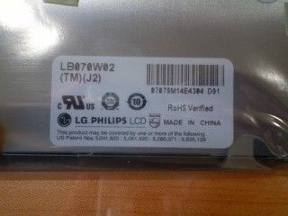 TFT 7,0" LB070W02-TMJ2 220 cd/m2 (typisch) 65/65/45/55 (typisch)
