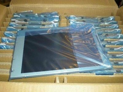 De INDUSTRIËLE LCD VERTONING van tcg075vgleaann-gn00-SA Kyocera 7.5INCH LCM 640×480RGB 450NITS WLED TTL
