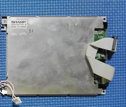 5.7“	LCM	320×240RGB 	180cd/m ²   LM057QC1T01R	Scherpe TFT LCD-Vertoning
